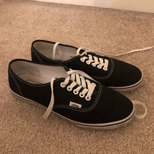 Black Vans Women’s 8.5 Men’s 7